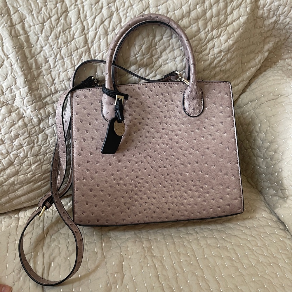 Penelope & Monica Cruz for Carpisa in great condition faux leather brown/gray